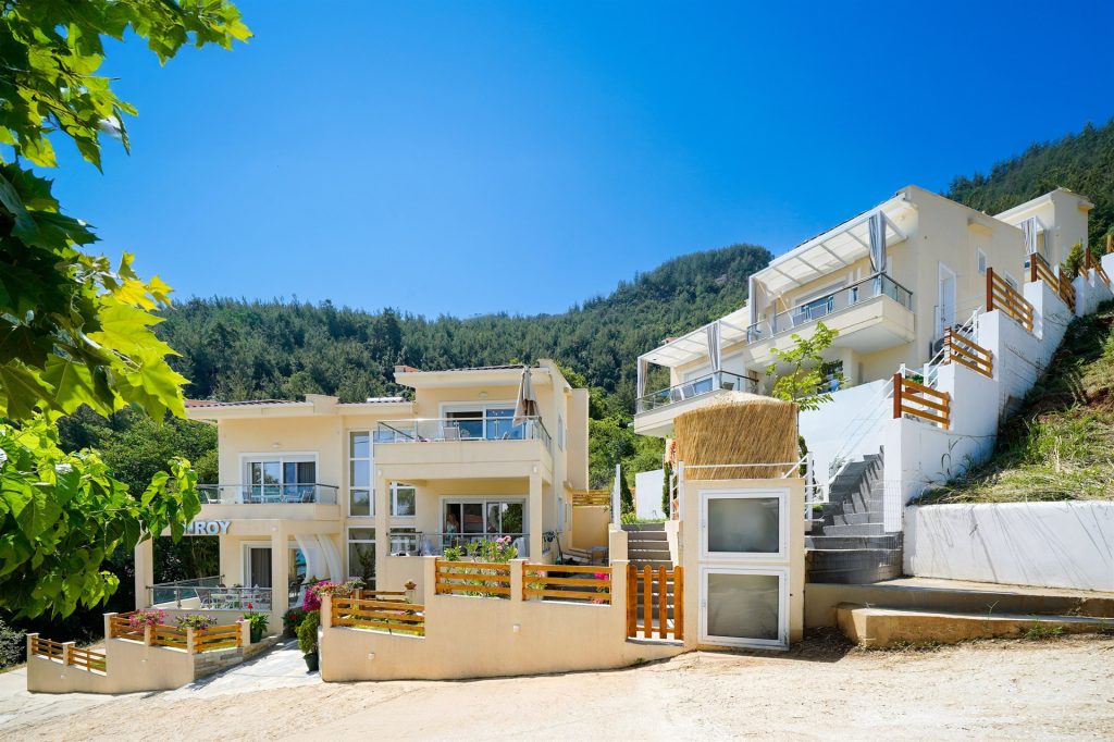 inroy thassos 2025 exterior 02